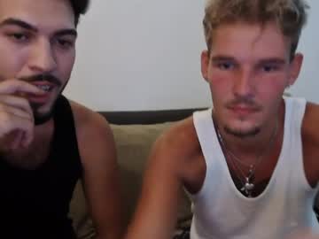 blondiexbrunette