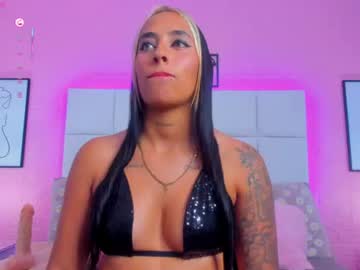 charlotte_kisss