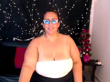 mature_bigtitx