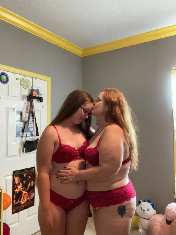 Mum and daughter lesbian incest — 17