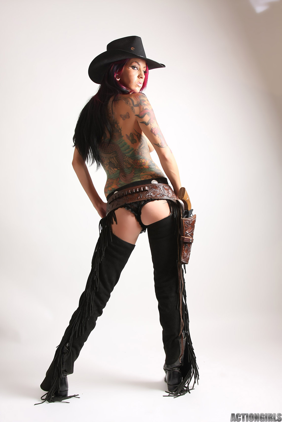 Hot Girls with Tattoos — 37